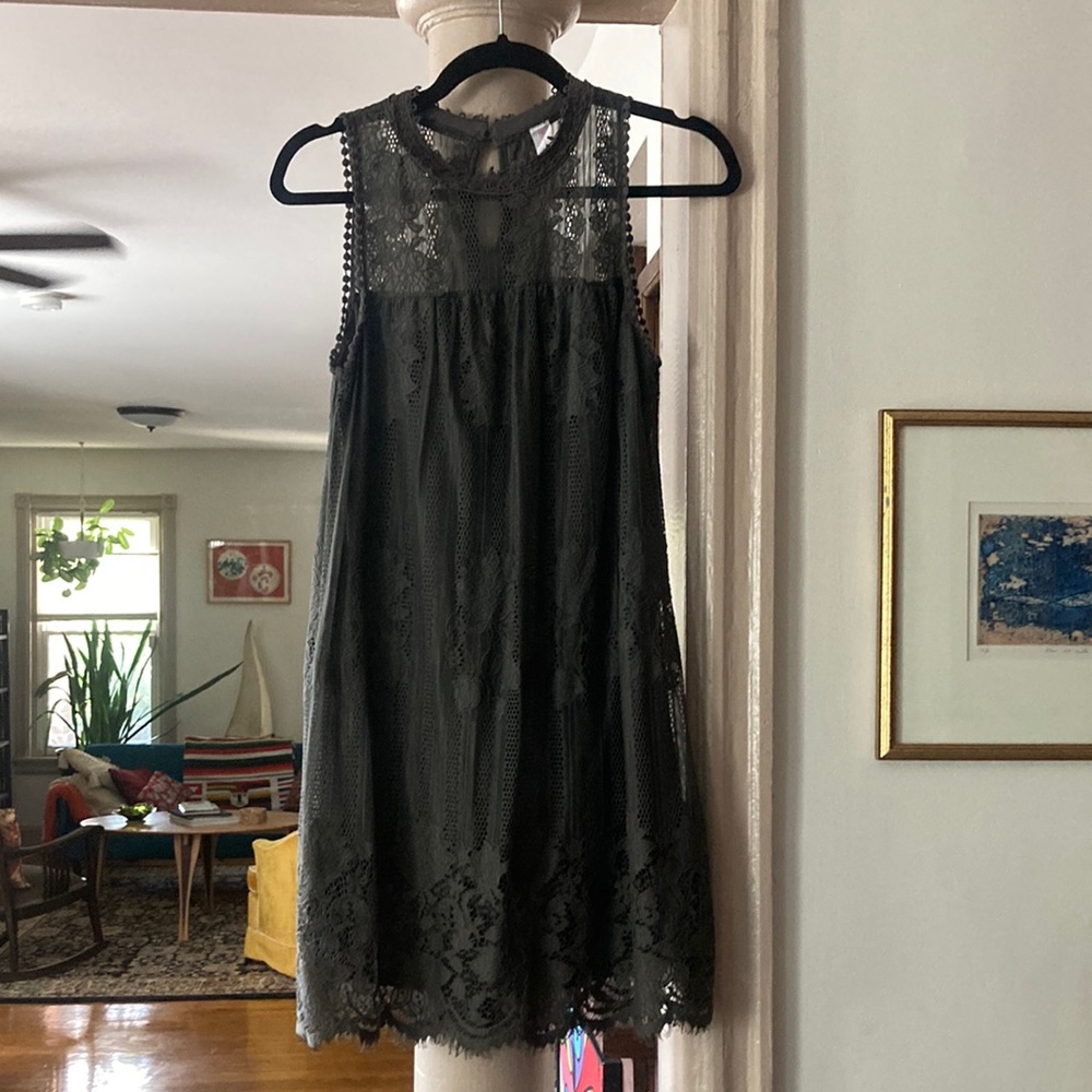 Adorable lace dress